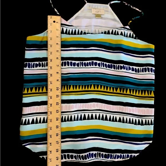 Like New Loft Outlet Tank Top - Picture 7 of 7